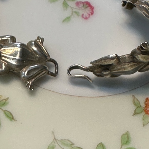 Vintage 1970s Sterling Frog Bracelet - Picture 8 of 10